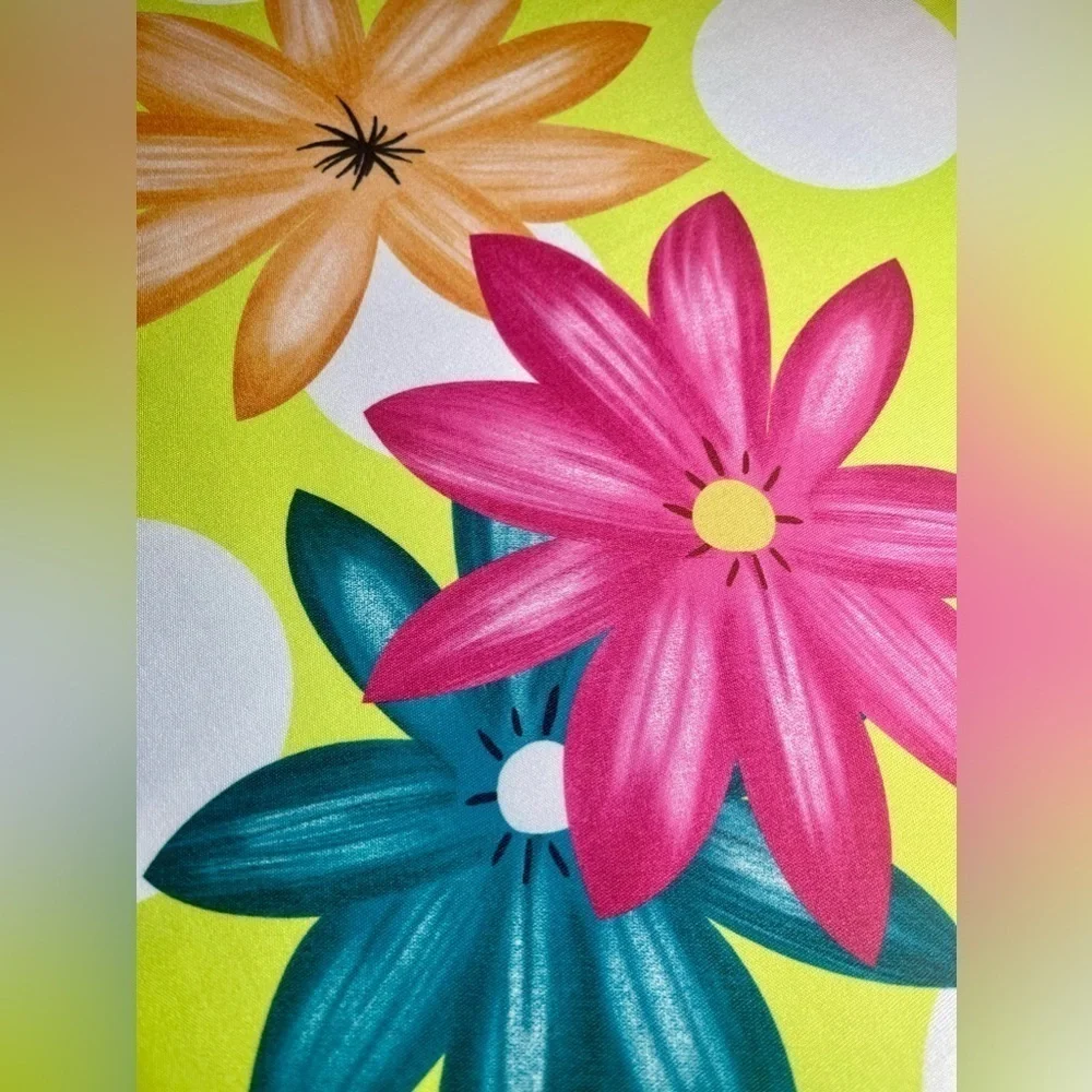 Vibrant Tropical Print Matching Shorts Shirt and Bikini Swimsuit Coverup. - Picture 5 of 14